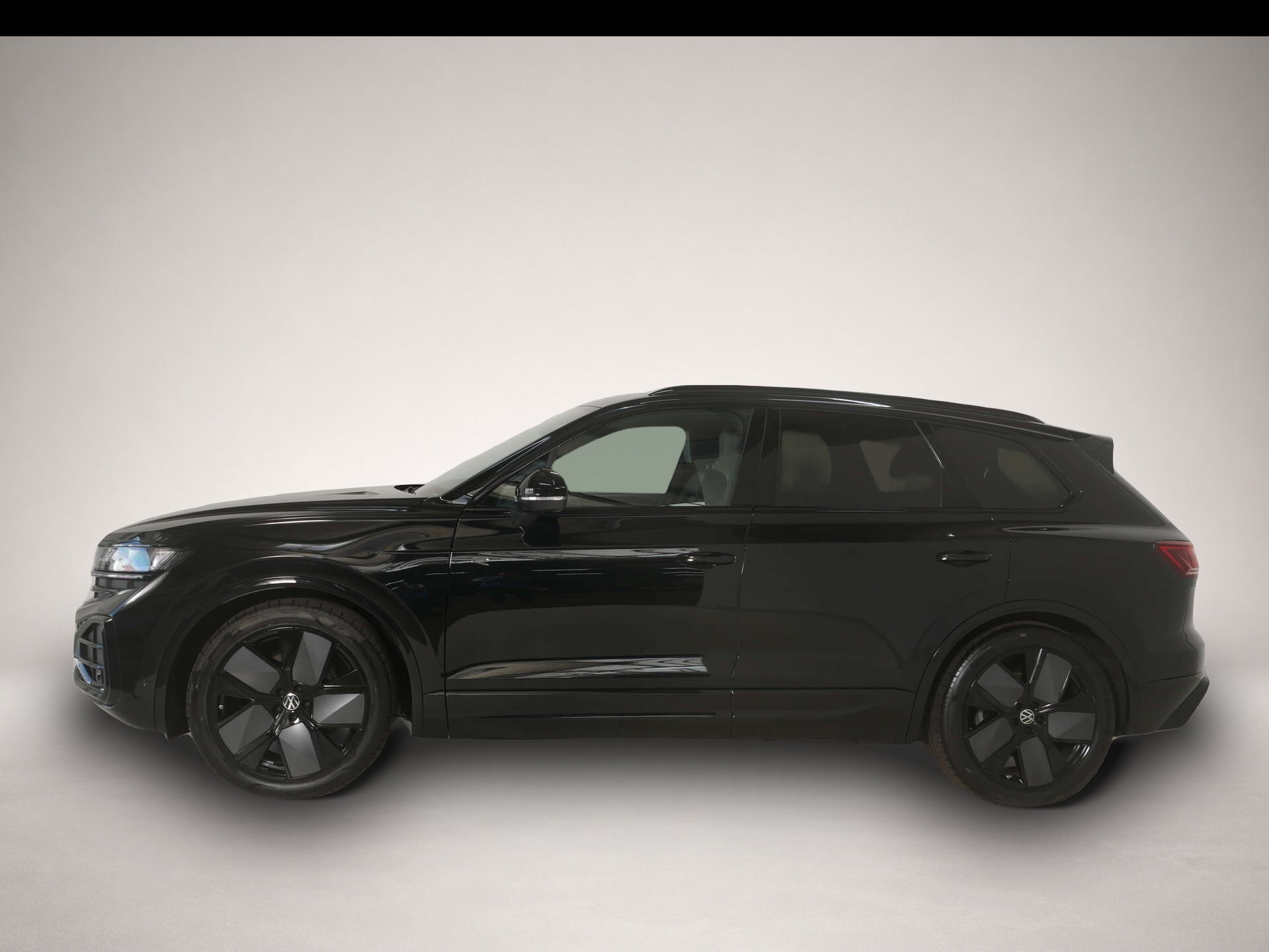 Bild 3 Volkswagen Touareg 3.0 TDI V6 4Motion R-Line Black Style