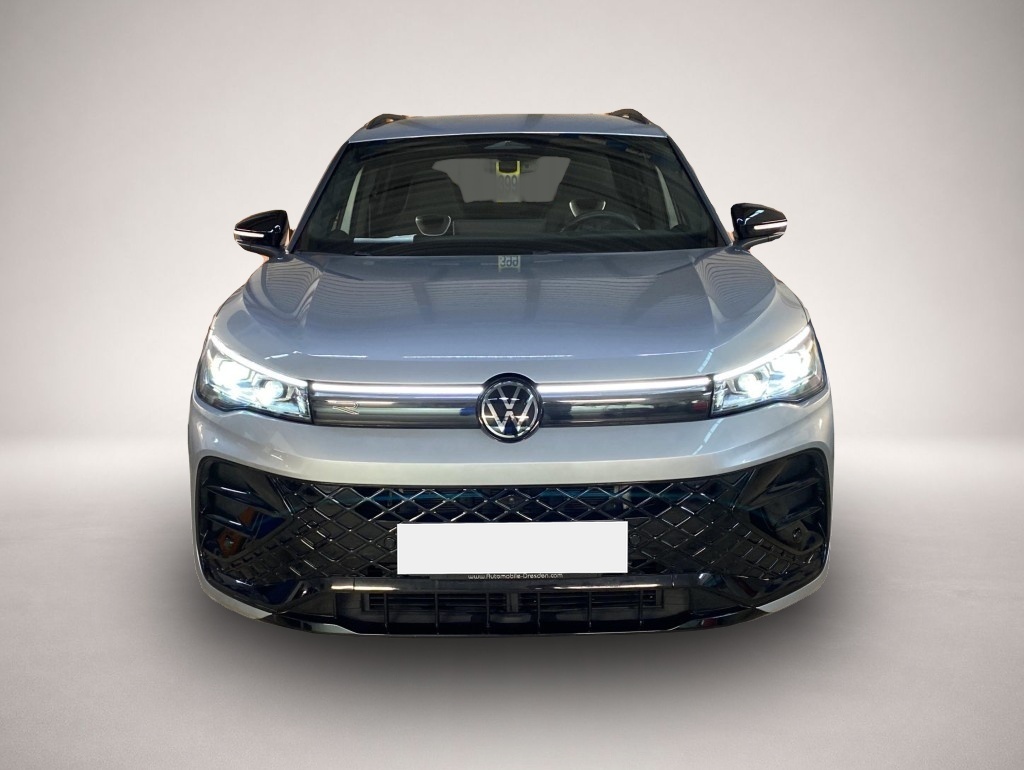 Fotografie 4 des Volkswagen Tiguan 2.0 TDI 4Motion R-Line Black Style*HeadUp