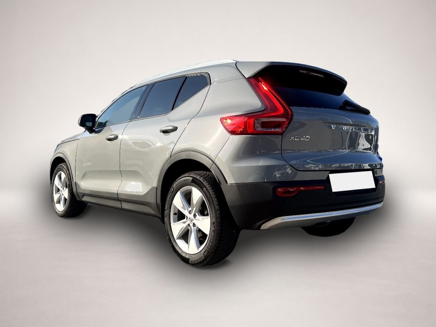Bild 2 Volvo XC40 Core *LED Navi el. Heck KeyLess DAB Kamera*