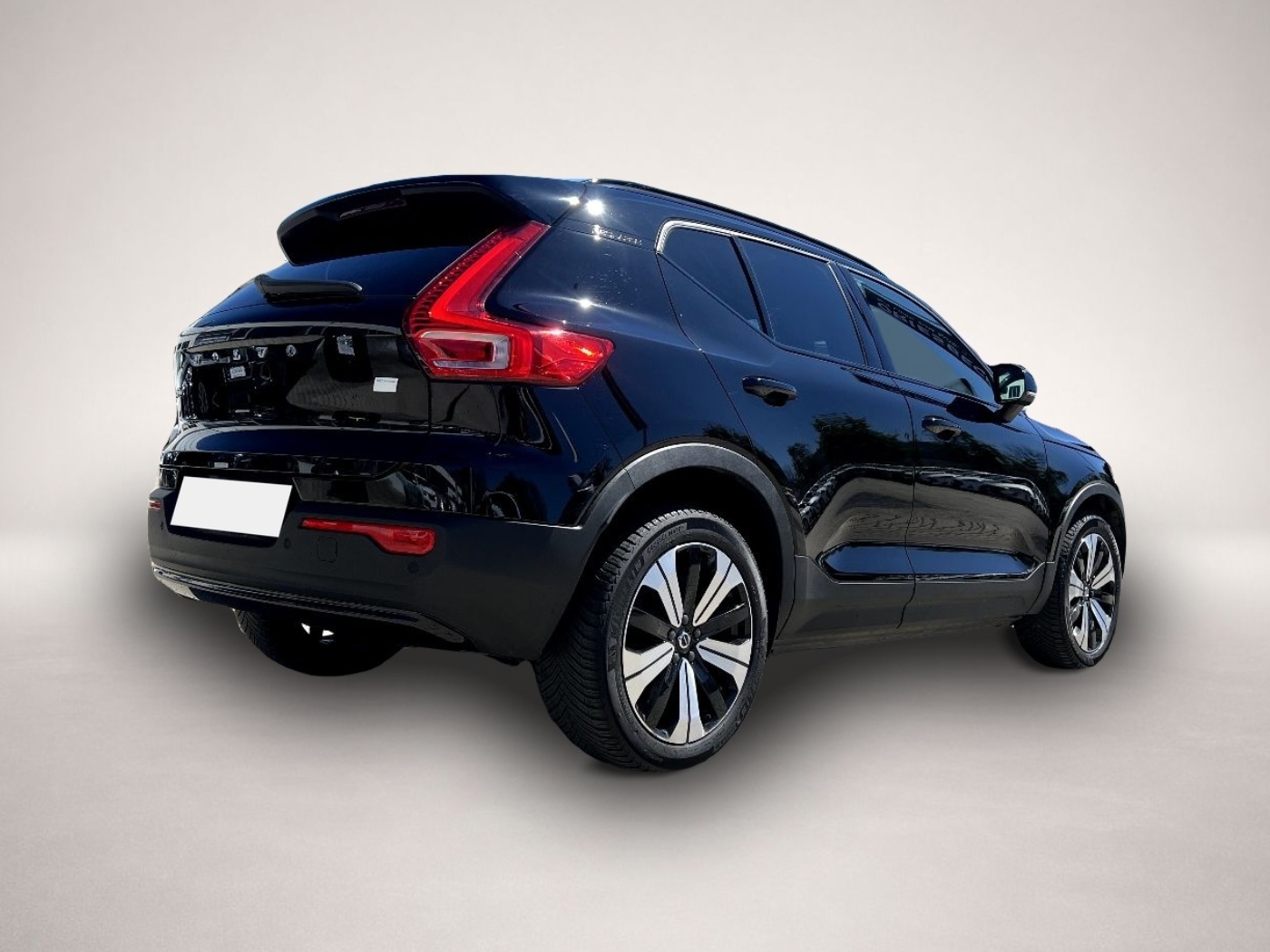 Bild 4 Volvo XC40 P8 Core Recharge Pure Electric *LED Navi*