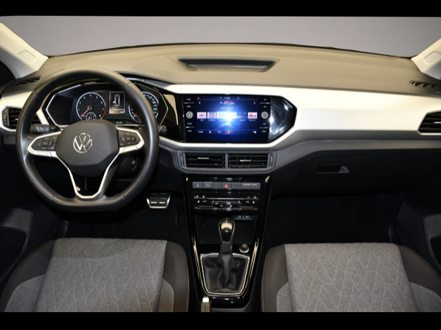 Bild 4 Volkswagen T-Cross 1.0 TSI DSG Move AHK/Rückfahrkam