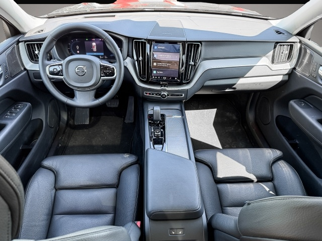 Volvo XC60 XC60 Ultra Dark Recharge Plug-In Hybrid AWD T8 T - Thumbnail 6