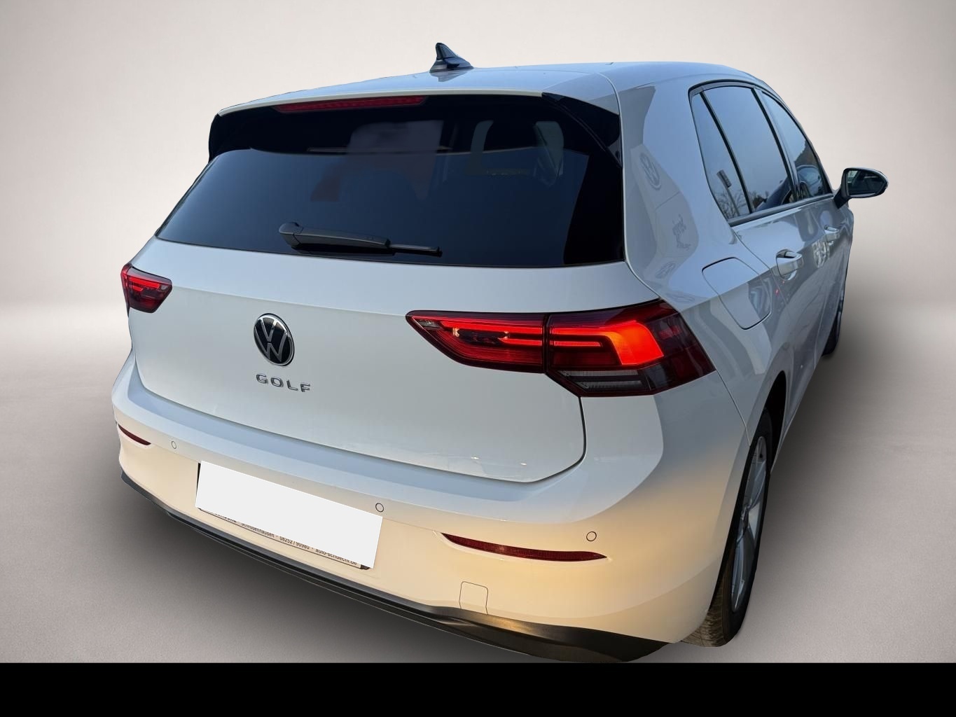 Bild 5 Volkswagen Golf 1.5 TSI Life APP-CONNECT+ACTIVE-INFO+LED+NA