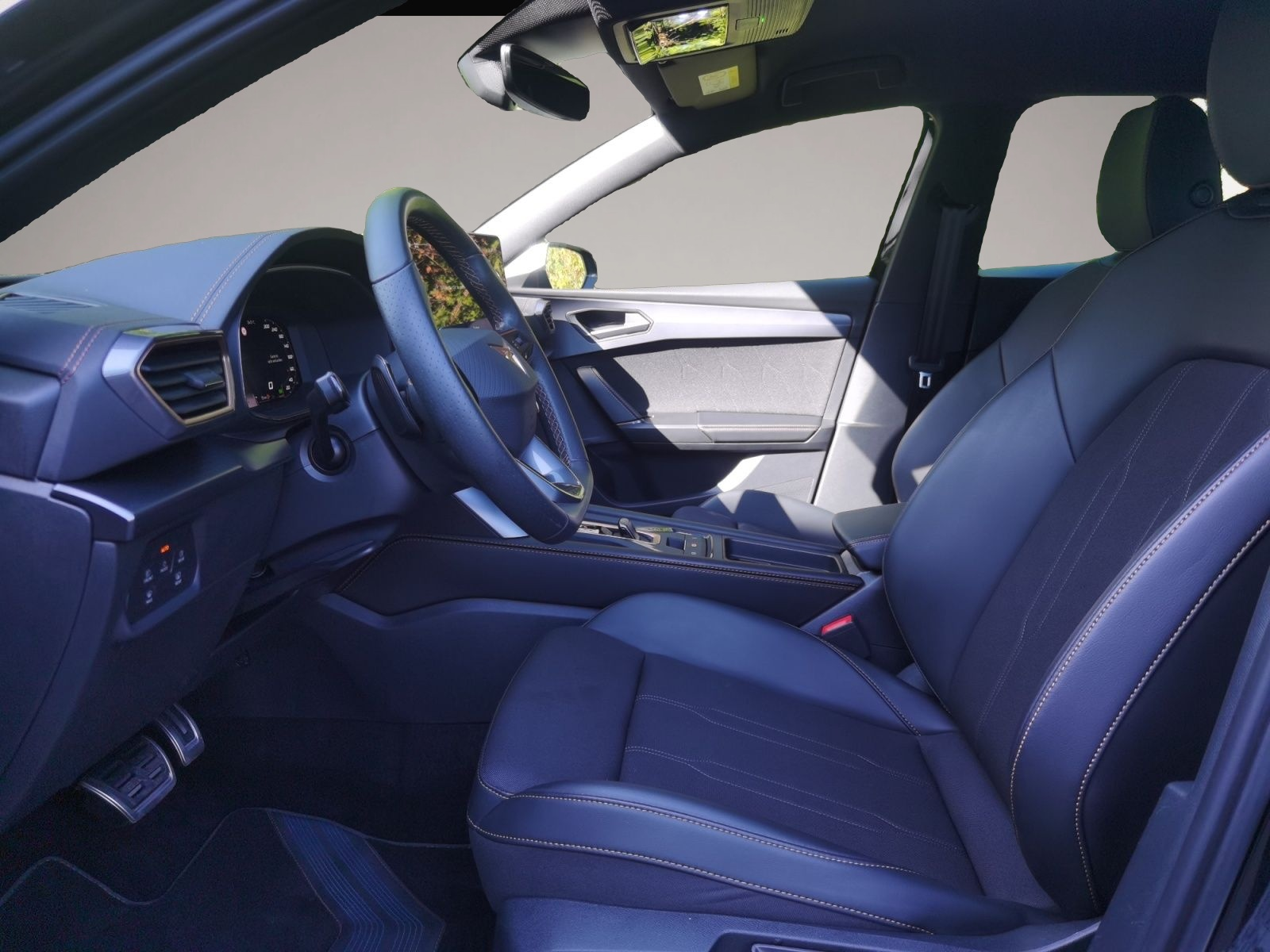 Bild 8 Cupra Leon 1.5 eTSI DSG Drive-Paket 2 *Matrix-LED*Navi