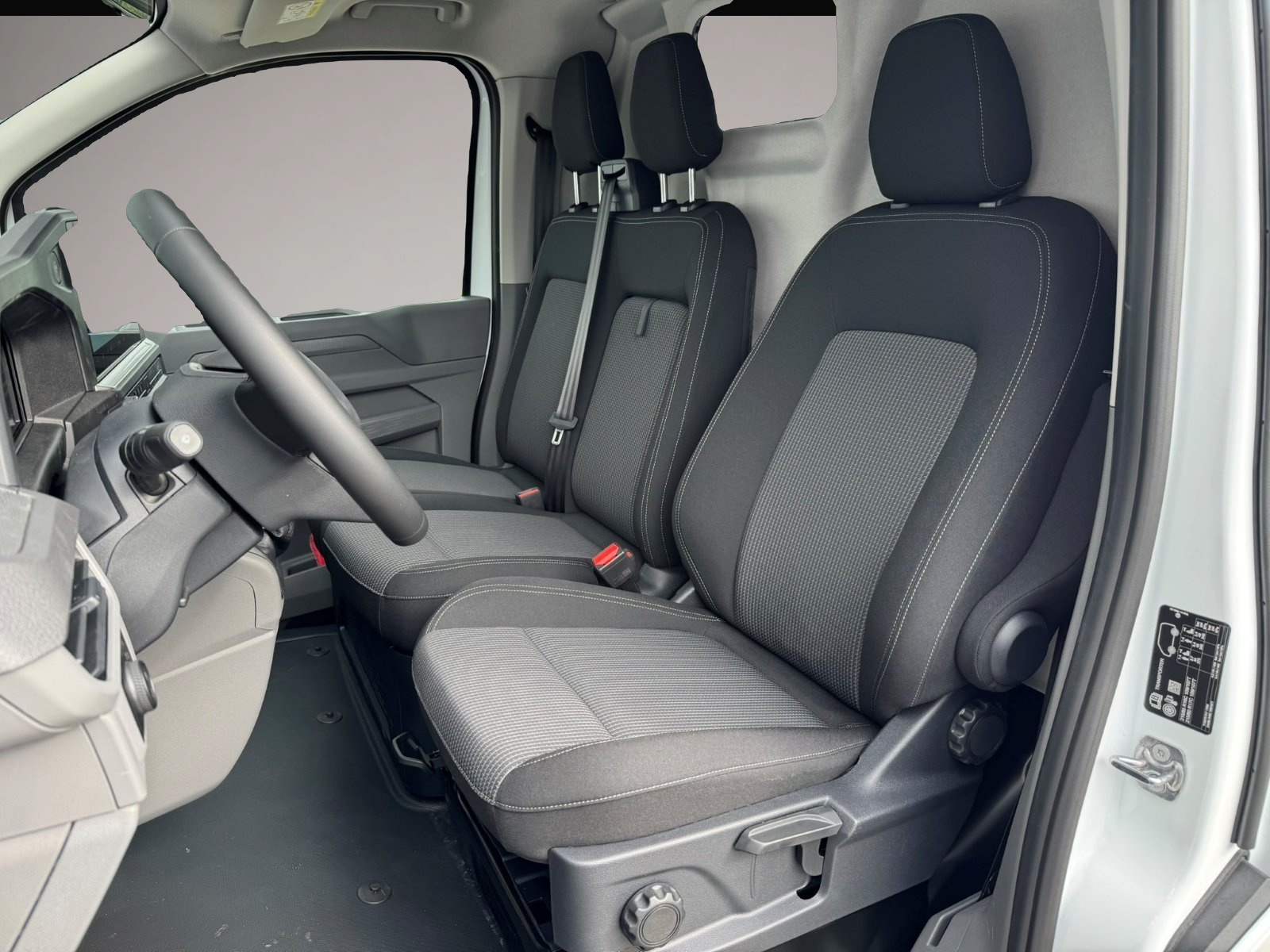 Bild 3 Volkswagen Other Transporter Kasten 2.0 TDI LR IQ.LIGHT NAVI 5-J-
