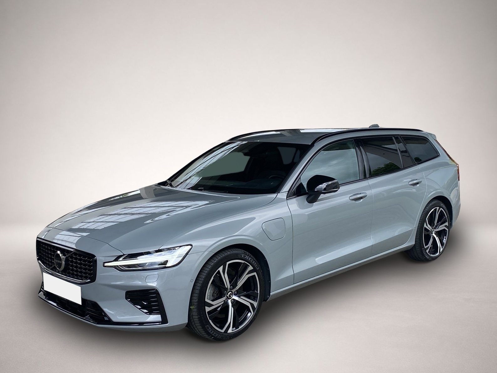 Fotografie Volvo V60 Kombi T8 Plus Dark Recharge WiPa*LED*DAB*Nav