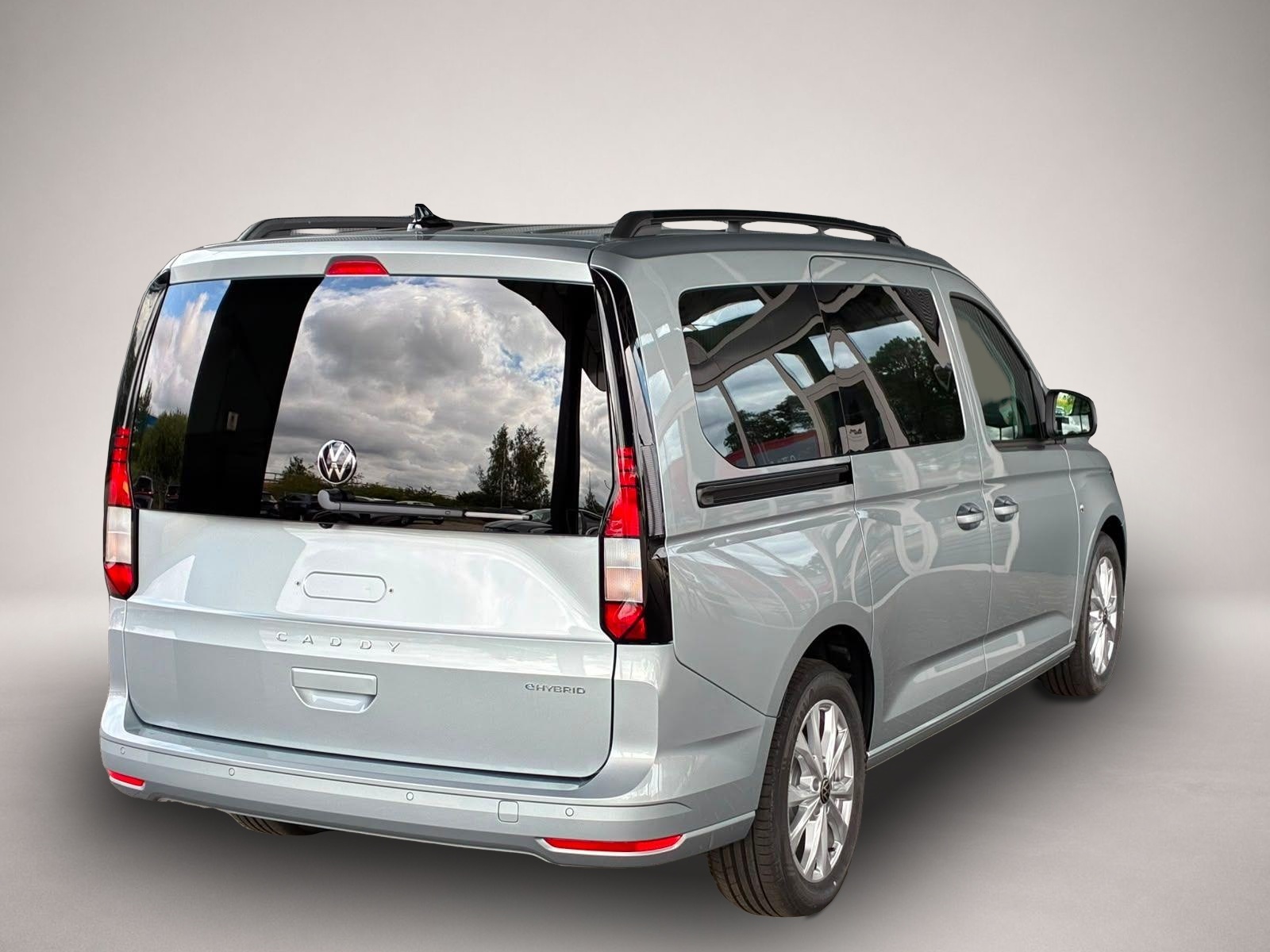 Bild 3 Volkswagen Caddy Maxi eHybrid 150 PS Plug-in-Hybrid Life 1.