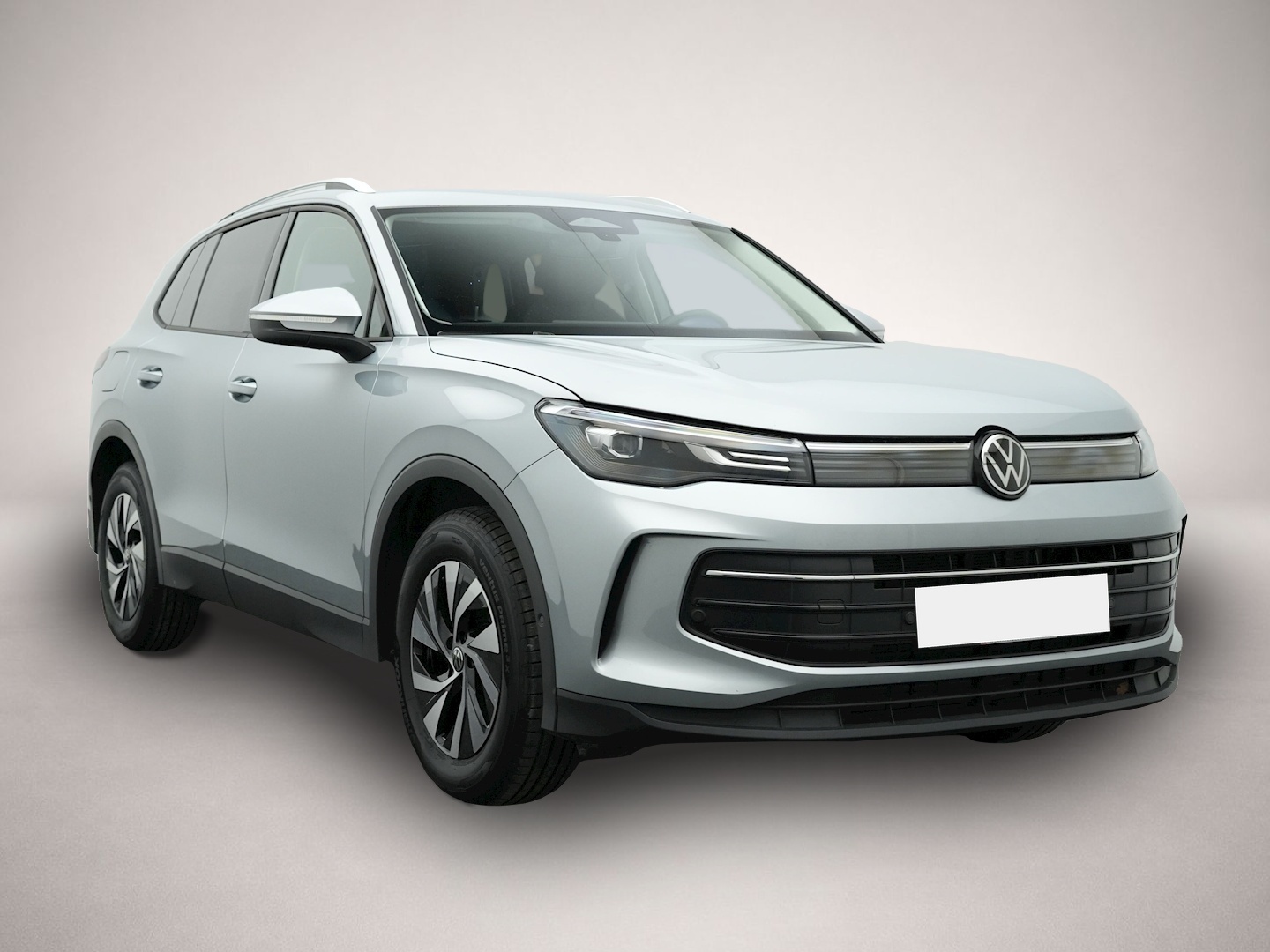 Bild 7 Volkswagen Tiguan 1.5 eTSI DSG Life AHK NAVI DESIGN-PAKET