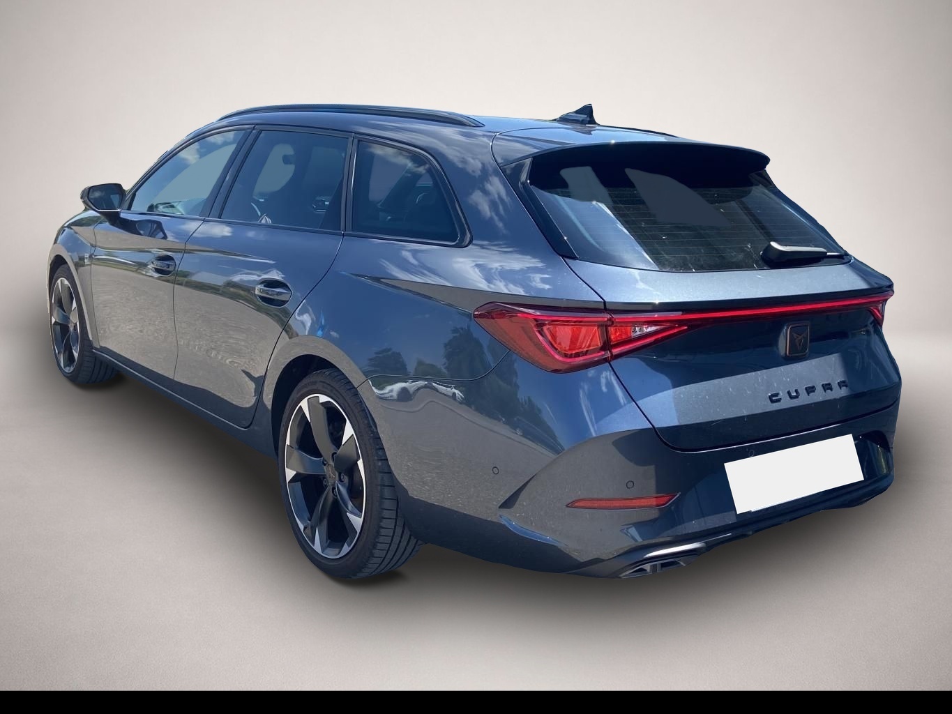Bild 3 Cupra Leon ST 1.5 TSI DSG EL.HECK-SITZ+PAKET-L+PANORAM