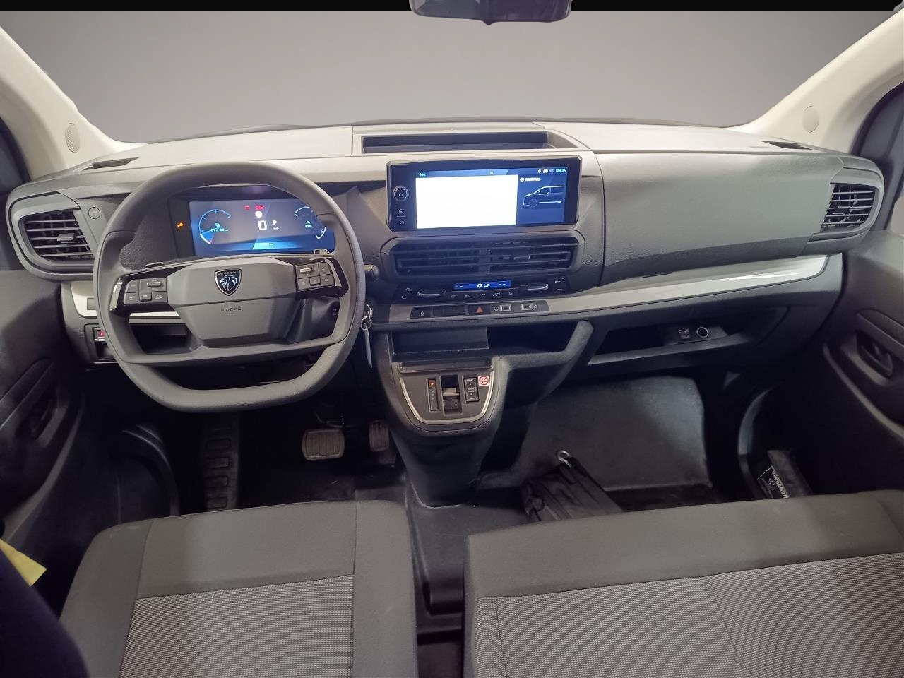 Bild 5 Peugeot Expert e-Kombi 11kw 75 kwh 9 Sitze Navi Kamera