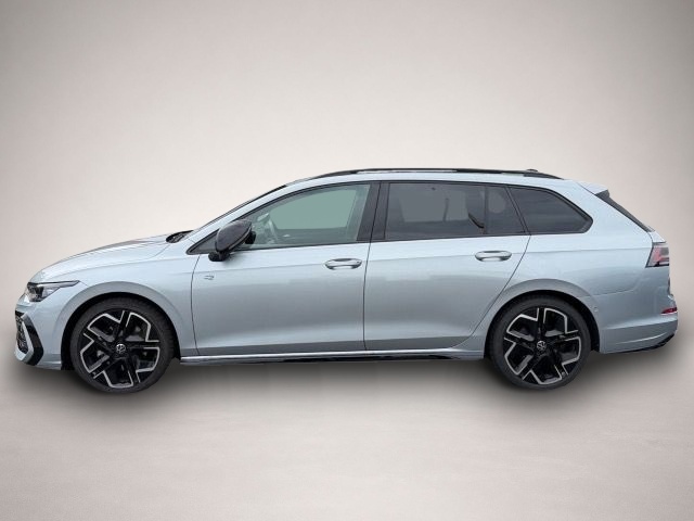 Fotografie 2 des Volkswagen Golf VIII Variant 2.0 TDI DSG R-Line Navi,AHK,Pa