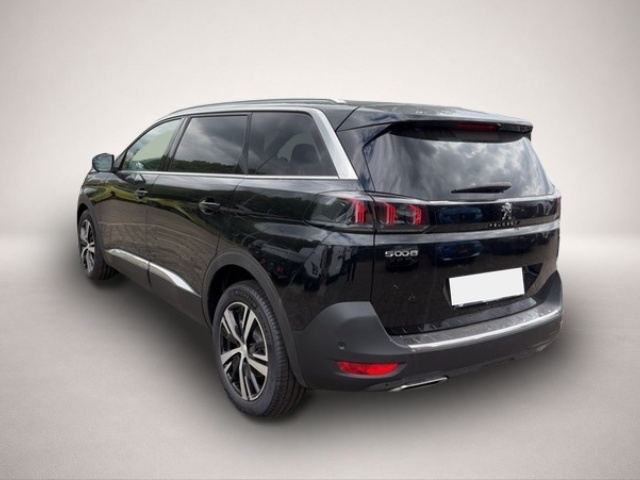 Bild 3 Peugeot 5008 GT HYBRID 136 e-DSC6