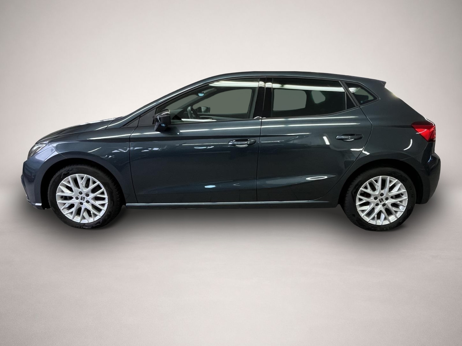 Fotografie 3 des Seat Ibiza 1.0 TSI AB168EUR FR PANO ALCANTARA BEATS R