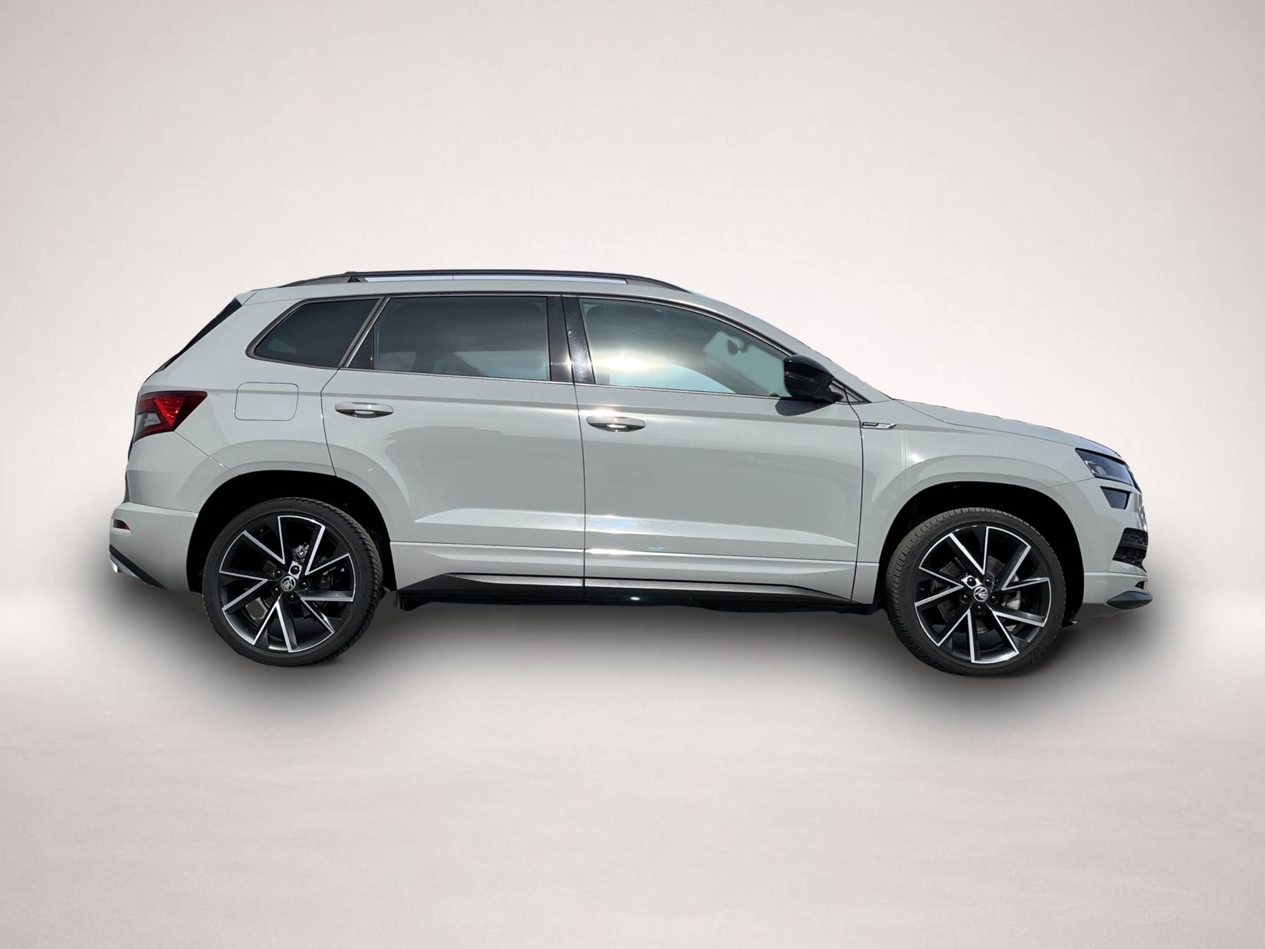 Bild 3 Skoda Karoq 1.5 TSI DSG Sportline 181¤ m.20% Anz. Navi