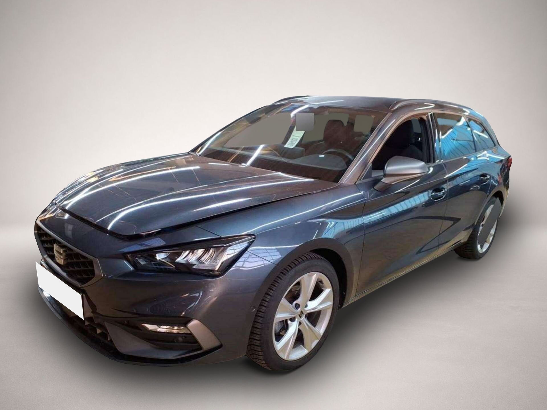 Fotografie Seat Leon Sportstourer 1.5 eTSI FR