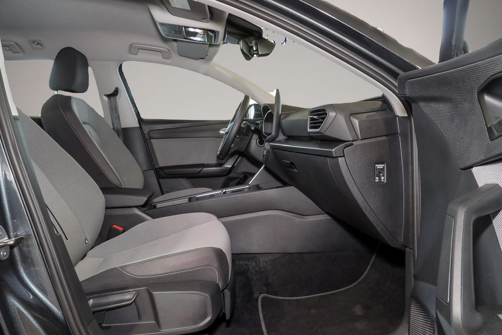 Bild 5 Seat Leon ST 2.0 TDI DSG Road Edition-Navi*Kamera*Mat
