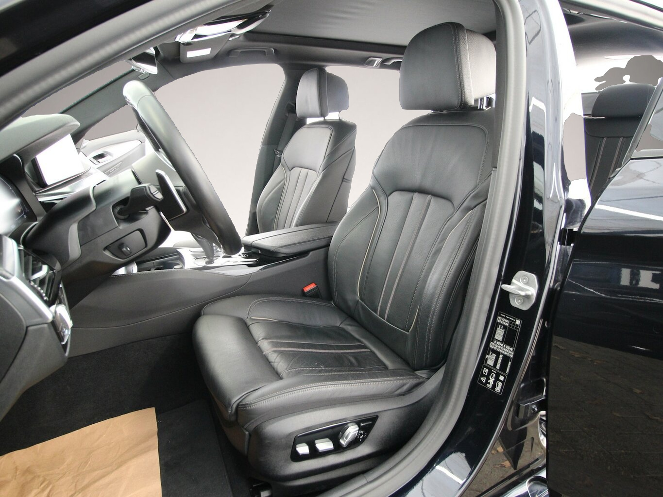 Bild 8 BMW 530 530d Touring xDrive M Sport AHK+PANO+HEAD-UP...
