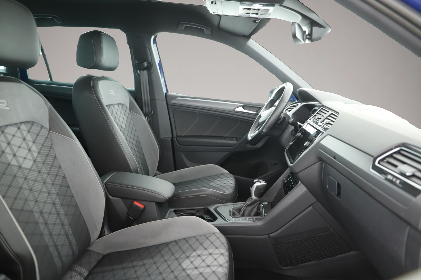 Bild 6 Volkswagen Tiguan 2.0 TDI DSG R-Line LED/ACC/Standhzg./App/