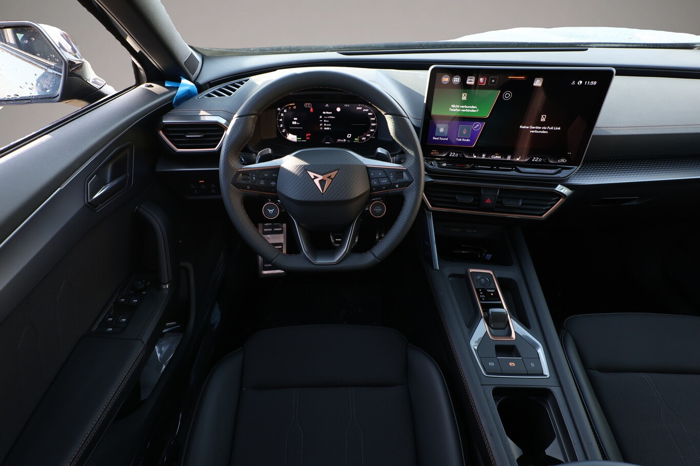 Bild 6 Cupra Formentor eTSI SHZ ACC 3ZClim DigC WirelessC 18
