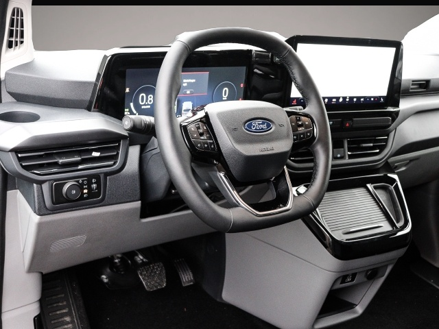 Bild 3 Ford Tourneo Custom Titanium L1 170PS Auto. B&O Techn
