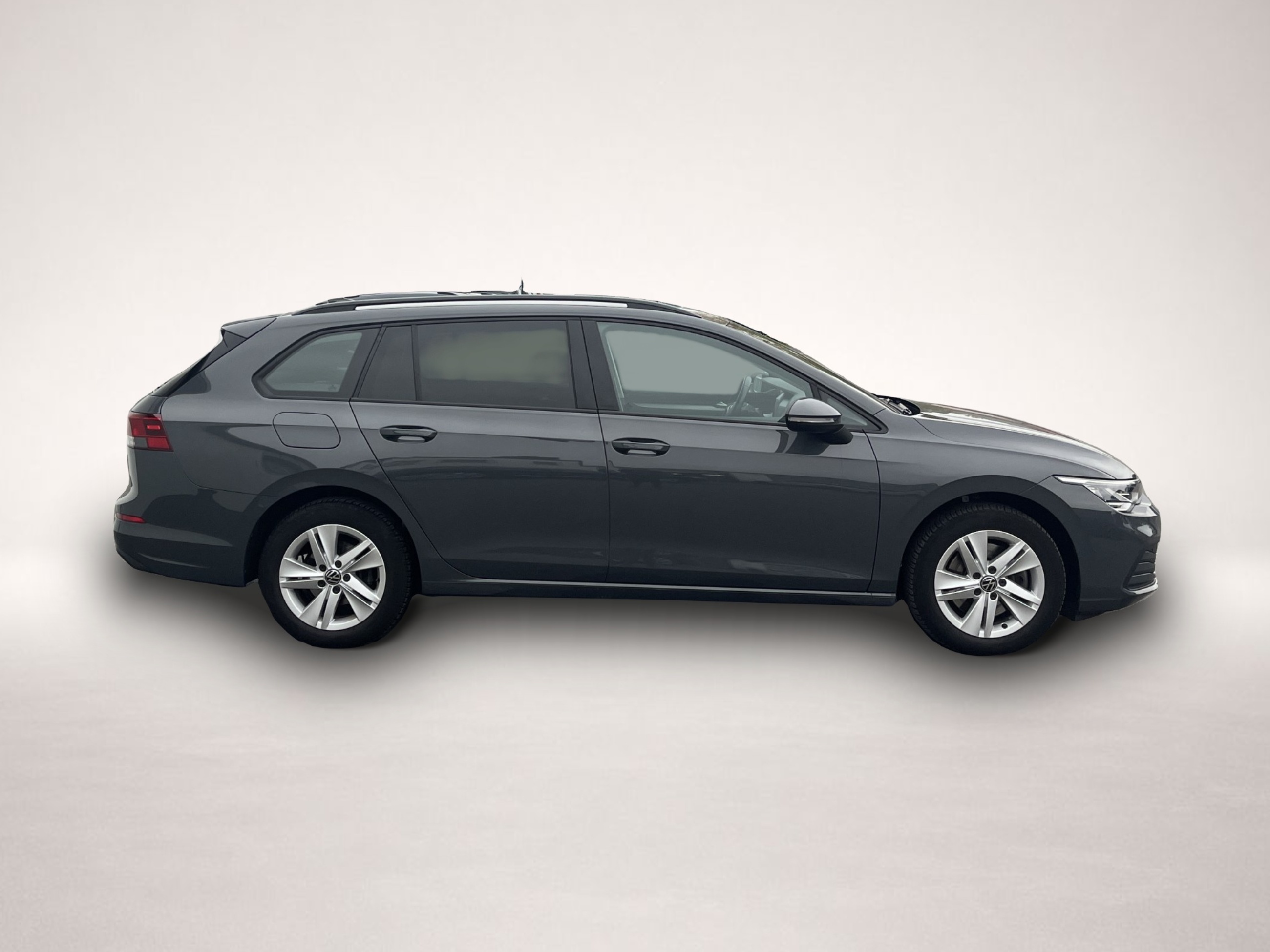 Fotografie des Volkswagen Golf Variant 2.0 TDI DSG Life Navi RFK SHZ ACC L