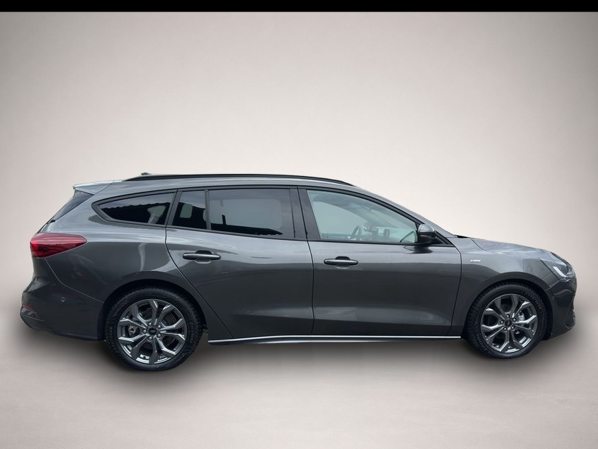 Bild 5 Ford Focus Turnier 1.0 EcoBoost Hybrid Aut. ST-LINE X
