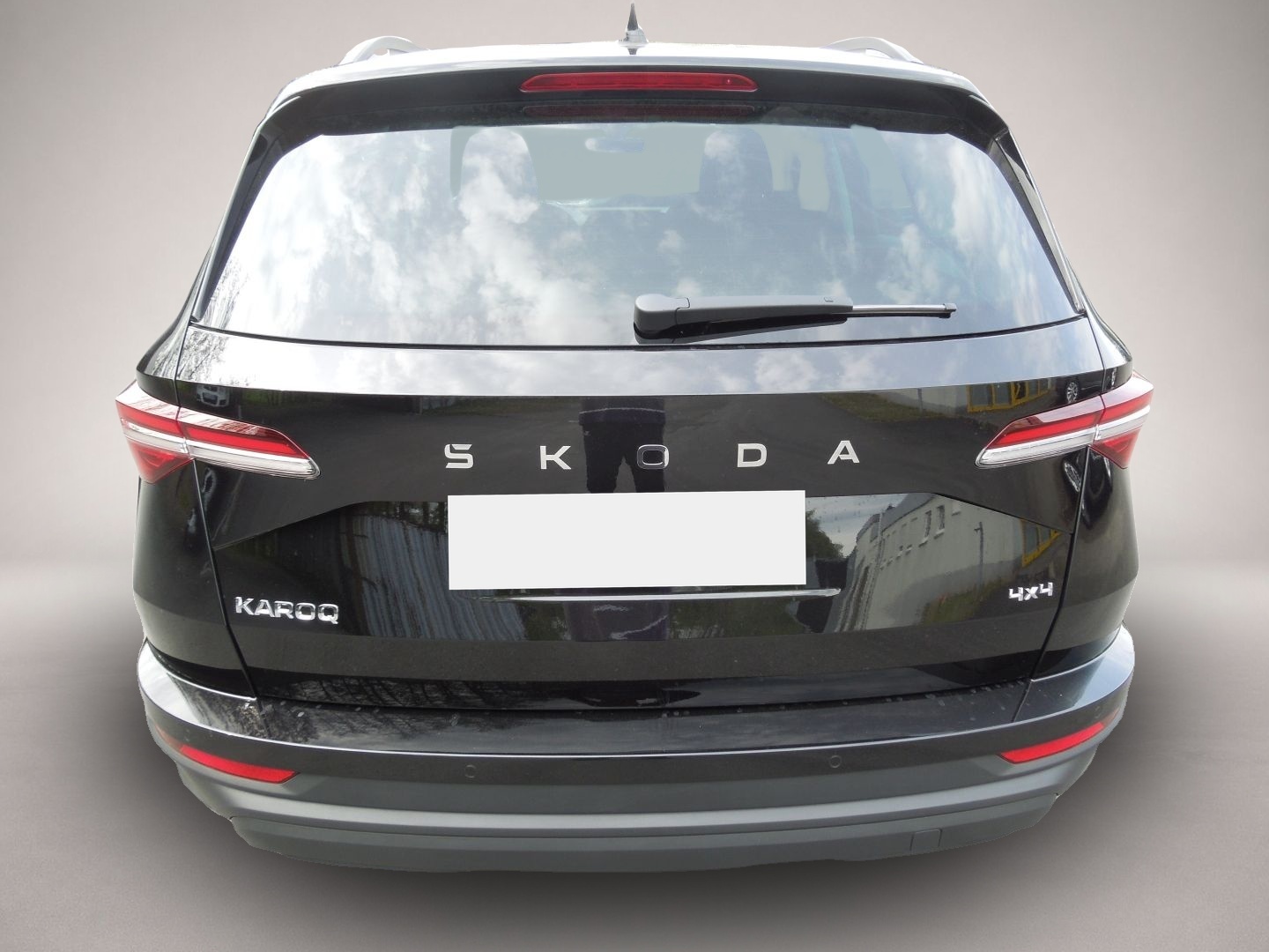 Bild 5 Skoda Karoq 2.0TDI DSG 4x4 Selection/LED/AHK/Navi/Sitz