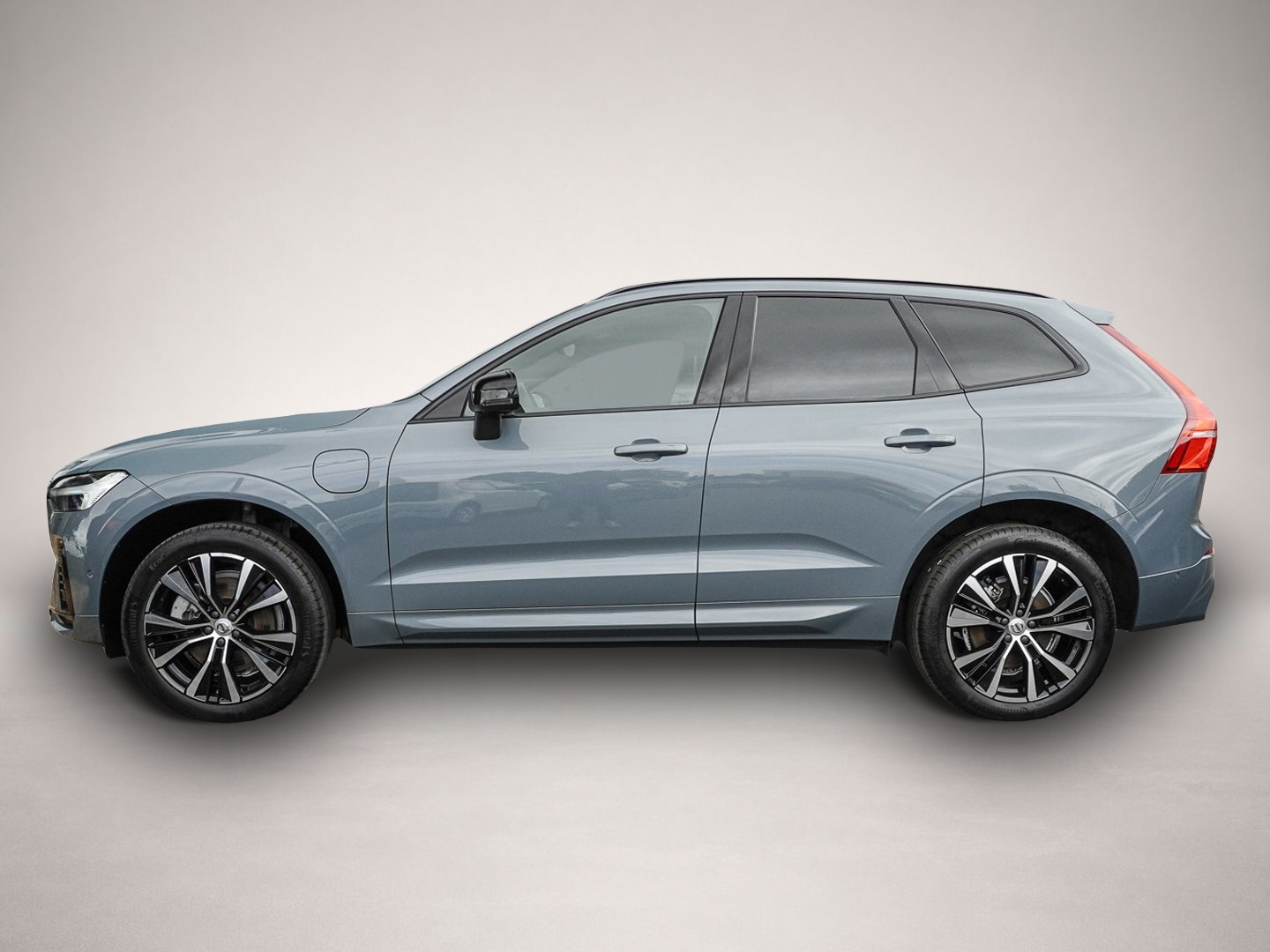 Bild 4 Volvo XC60 T6 AWD R Design Plug-In