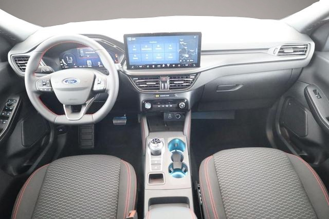 Fotografie 3 des Ford Kuga ST-Line Kuga 1.5 EcoBoost ST-Line, Navi, LED, K.