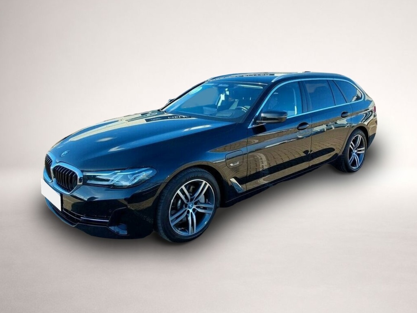 Fotografie BMW 530 5 Touring 530e 2.0 292 PS AT8 5 Touring e 2.0 29