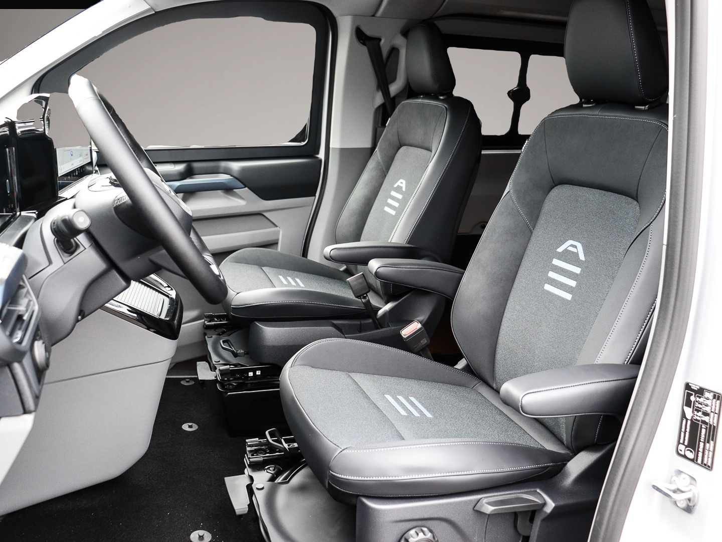 Bild 6 Ford Transit Custom Nugget L2 ACTIVE Aufstelldach 170