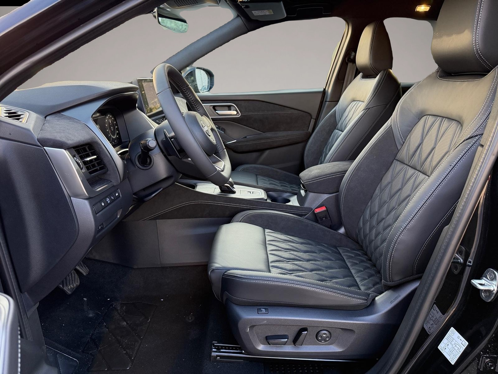 Bild 2 Nissan Qashqai Tekna+ NAVI ACC LED Bose Kamera