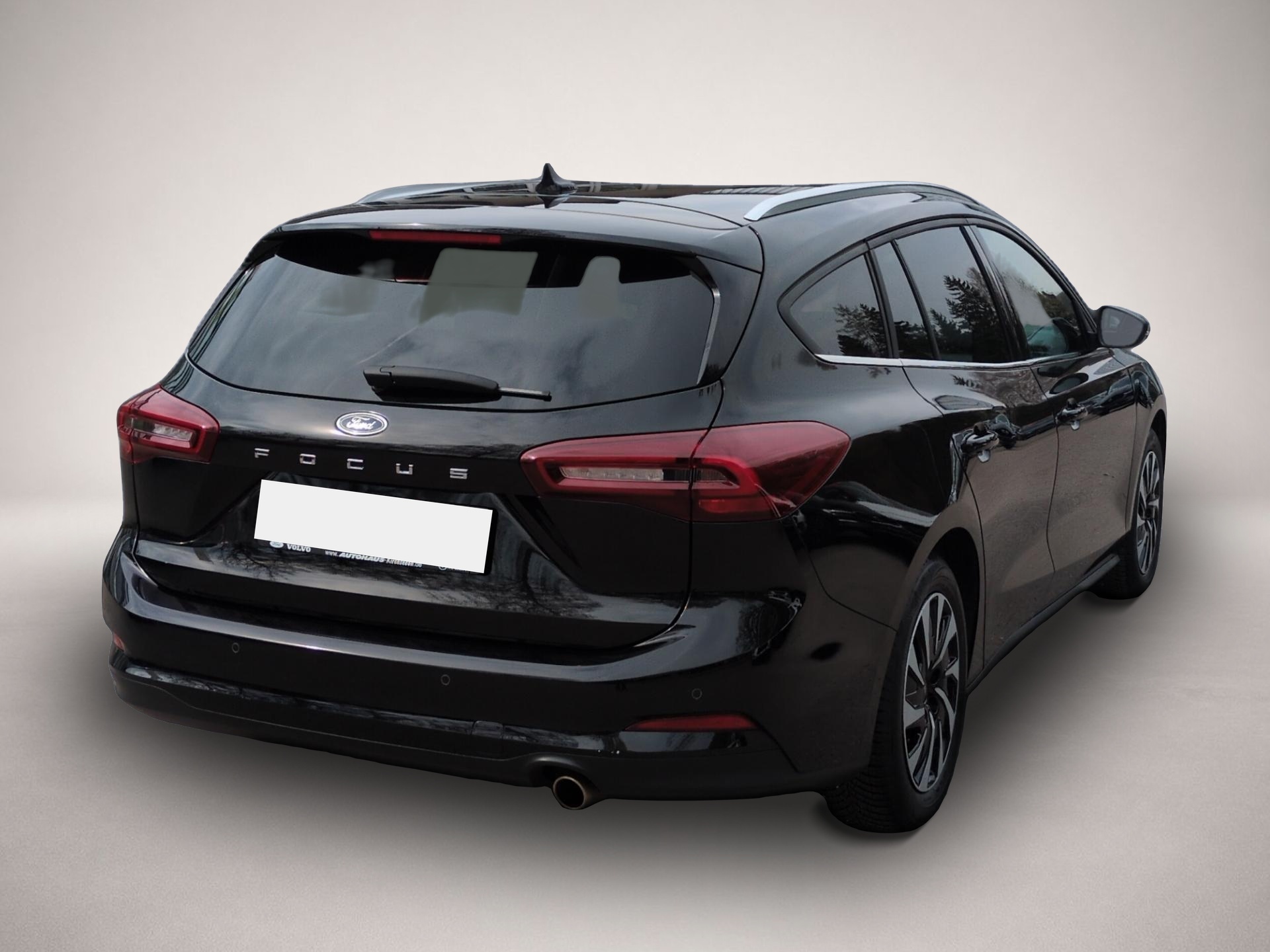 Ford Focus Focus Turnier 1.0 EcoBoost Titanium Bluetooth Na - Thumbnail 3