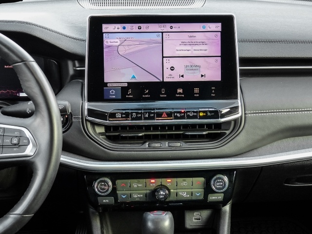 Bild 6 Jeep Compass S Plug-In Hybrid 4WD Navi Soundsystem 36