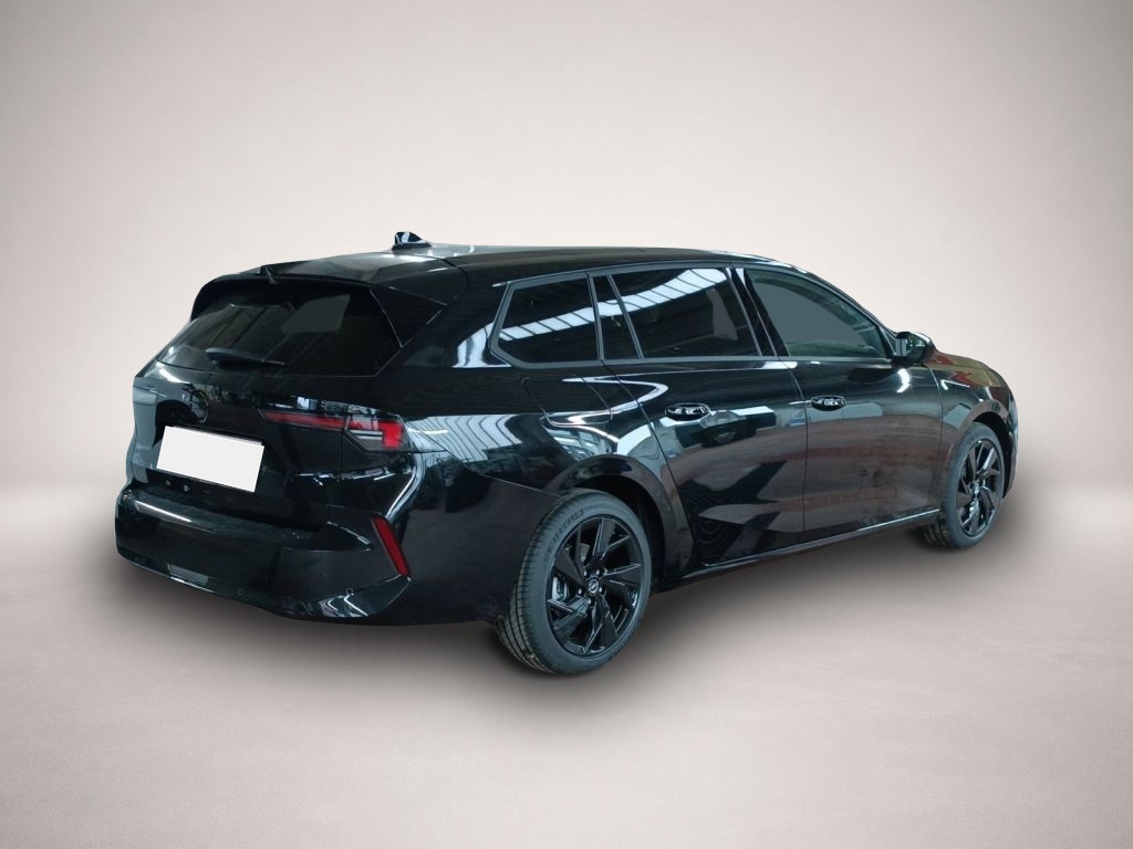 Fotografie 3 des Opel Astra Sports Tourer 1.2 Turbo Automatik GS AKTIO