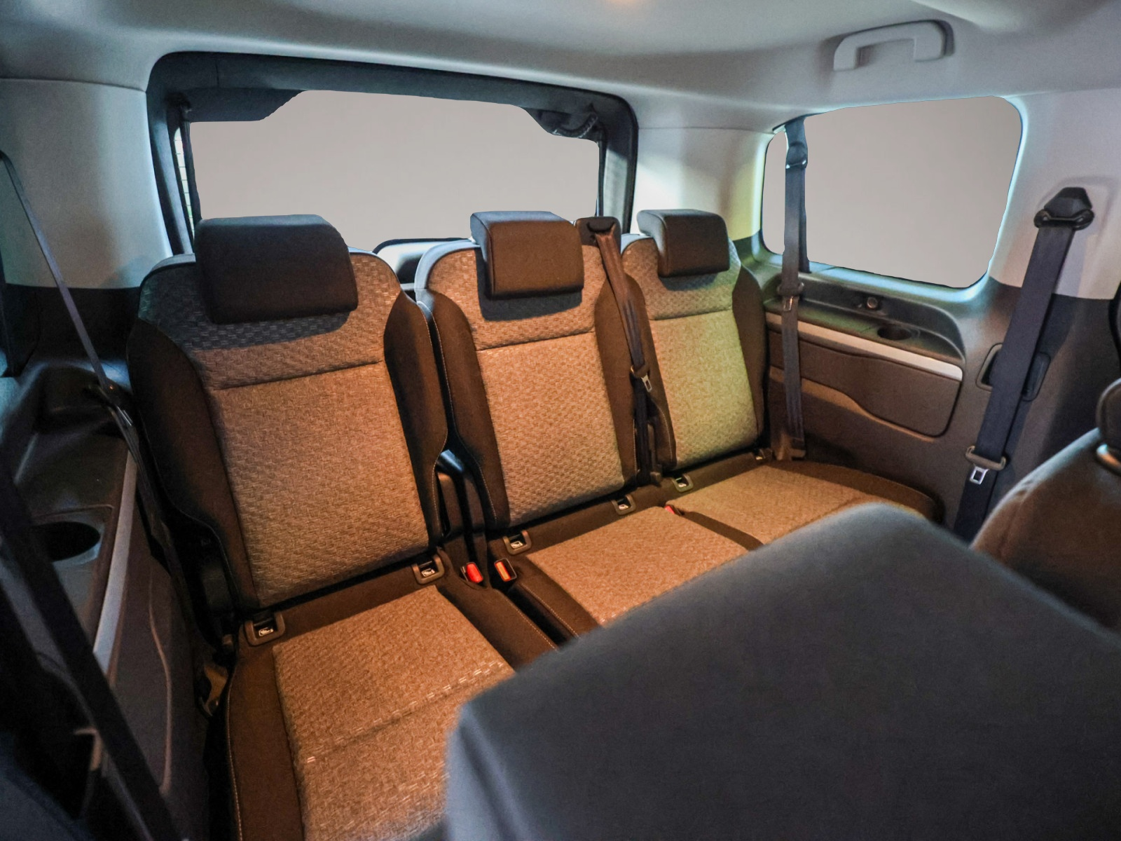 Bild 5 Peugeot Traveller