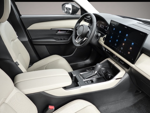 Fotografie 3 des Mazda CX-5 All-new 2.5L e-Skyactiv G 141ps 6AT AWD Hom