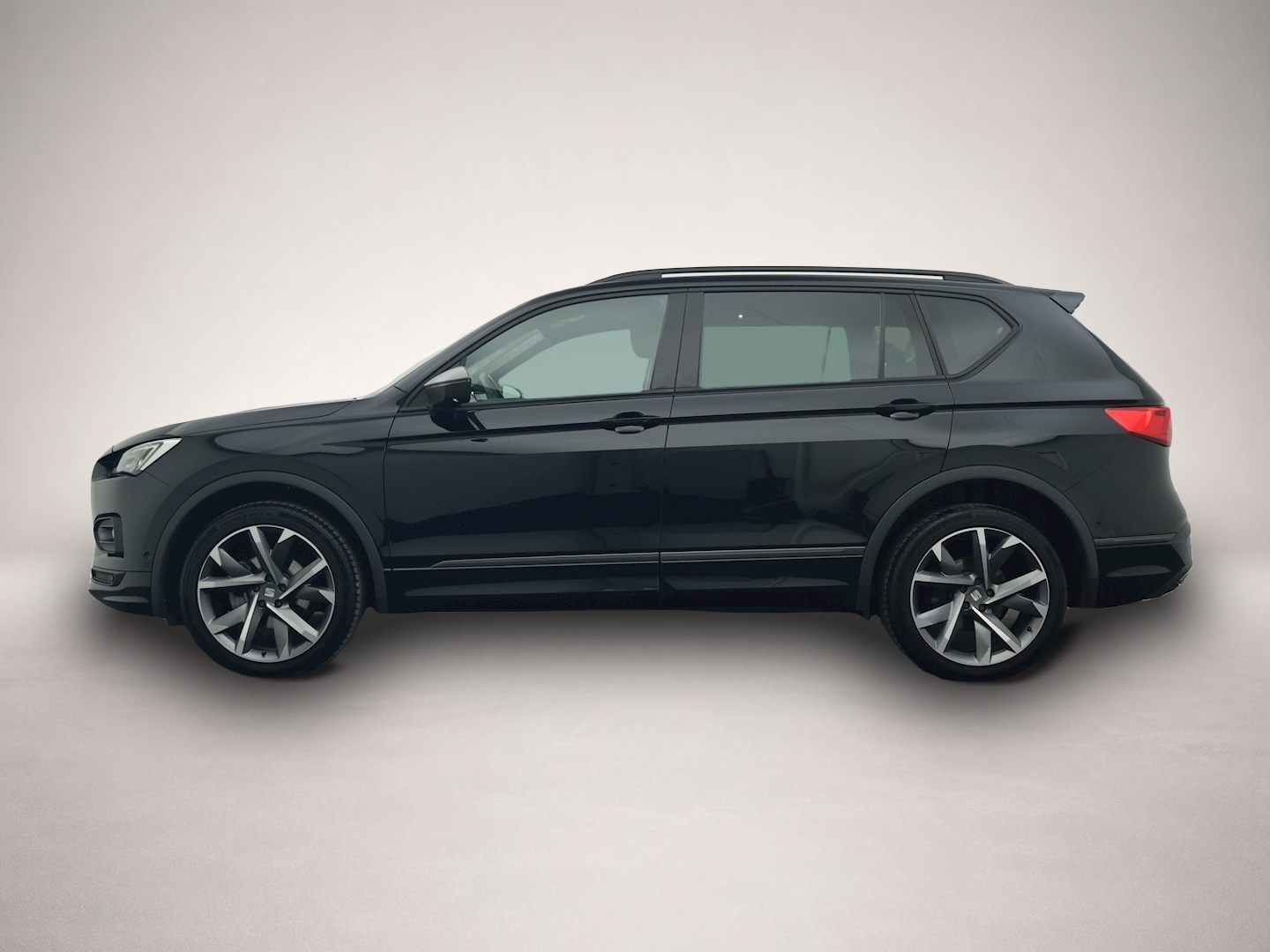 Bild 2 Seat Tarraco 2.0 TDI DSG FR AHK PANO STANDHZ KAMERA 2