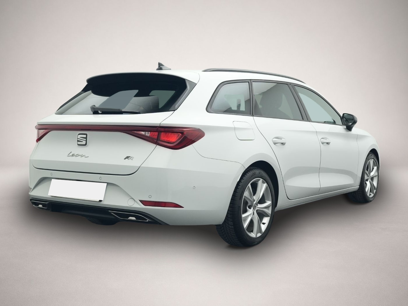 Fotografie 5 des Seat Leon Sportstourer 1.5 eTSI DSG FR LED NAVI ACC S