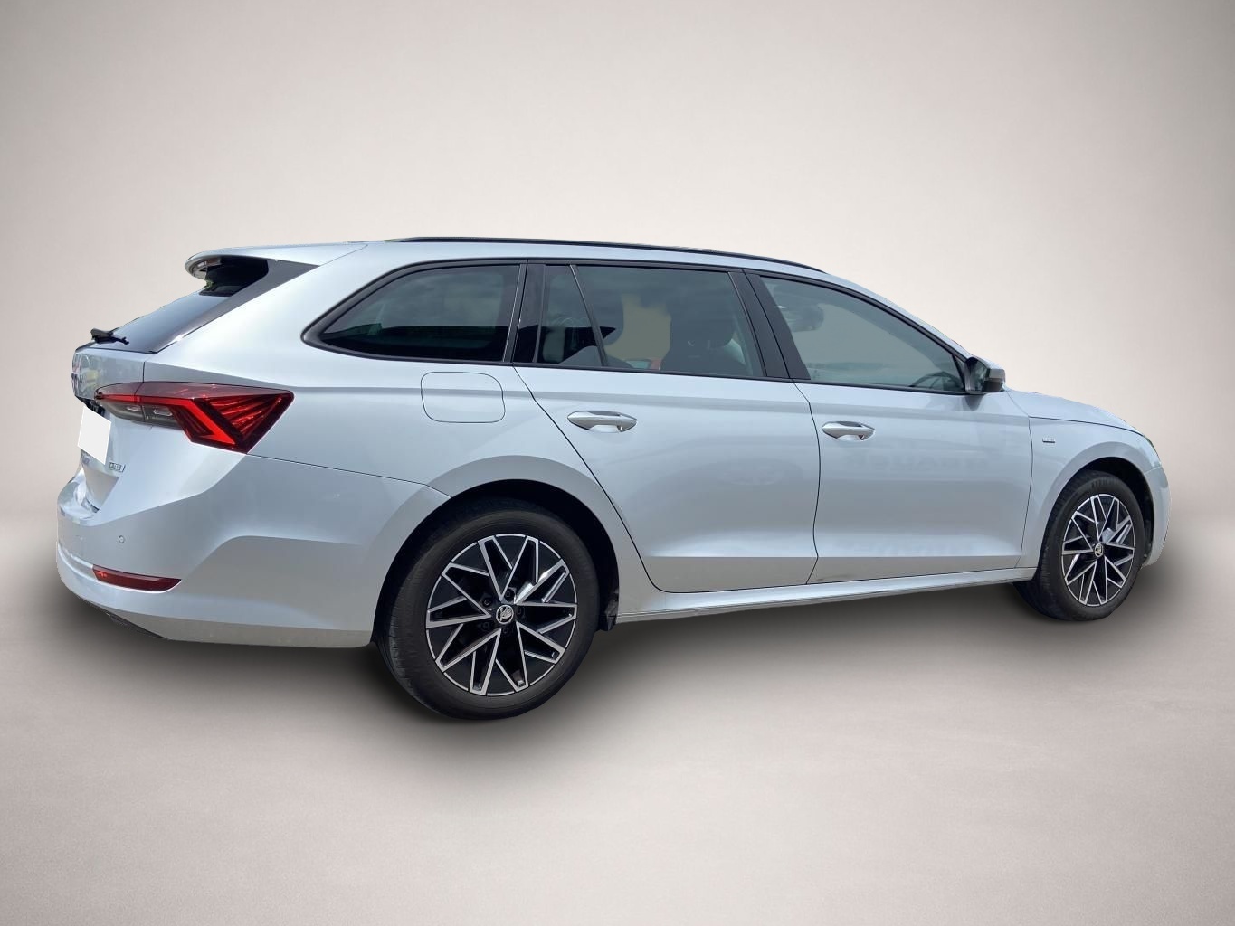 Bild 5 Skoda Octavia Combi 1.5 TSI e-TEC DSG CLEVER AHK+17"+K