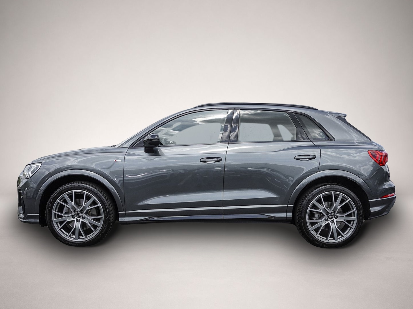 Bild 4 Audi quattro Q3 45 TFSI quattro S tronic S line