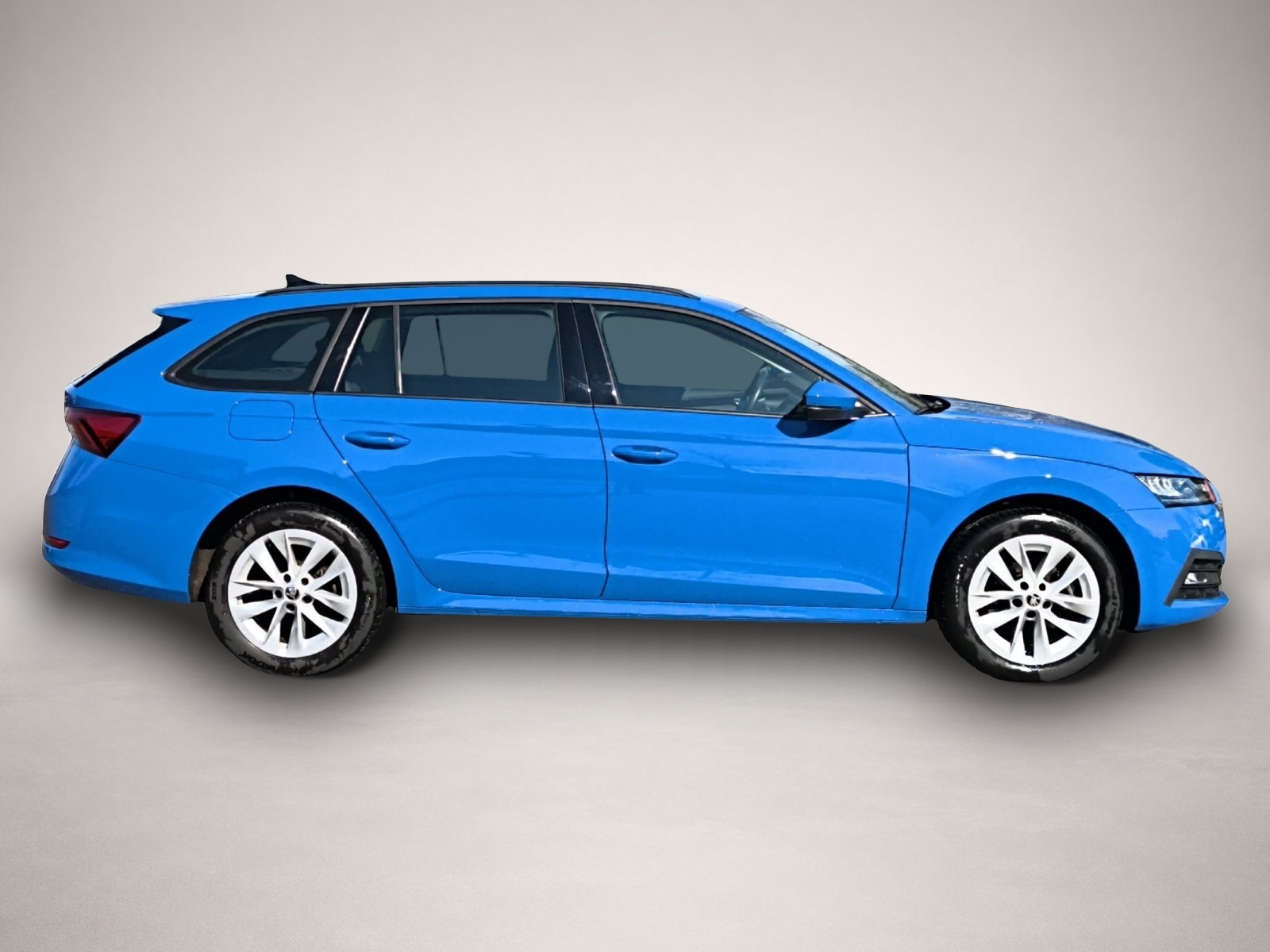 Fotografie des Skoda Octavia Combi 1.4 TSI iV Ambition PDC TEMPOMAT S
