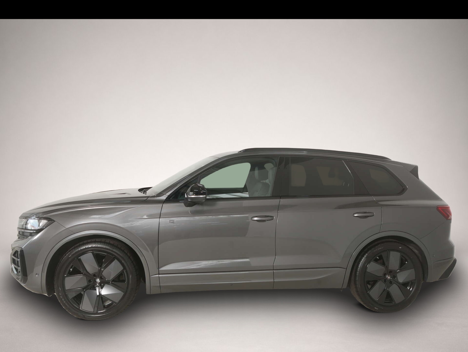 Bild 2 Volkswagen Touareg 3.0 TDI V6 4Motion R-Line Black Style