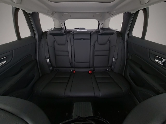 Bild 5 Volvo V60 Kombi Plus Bright Recharge Plug-In Hybrid AW