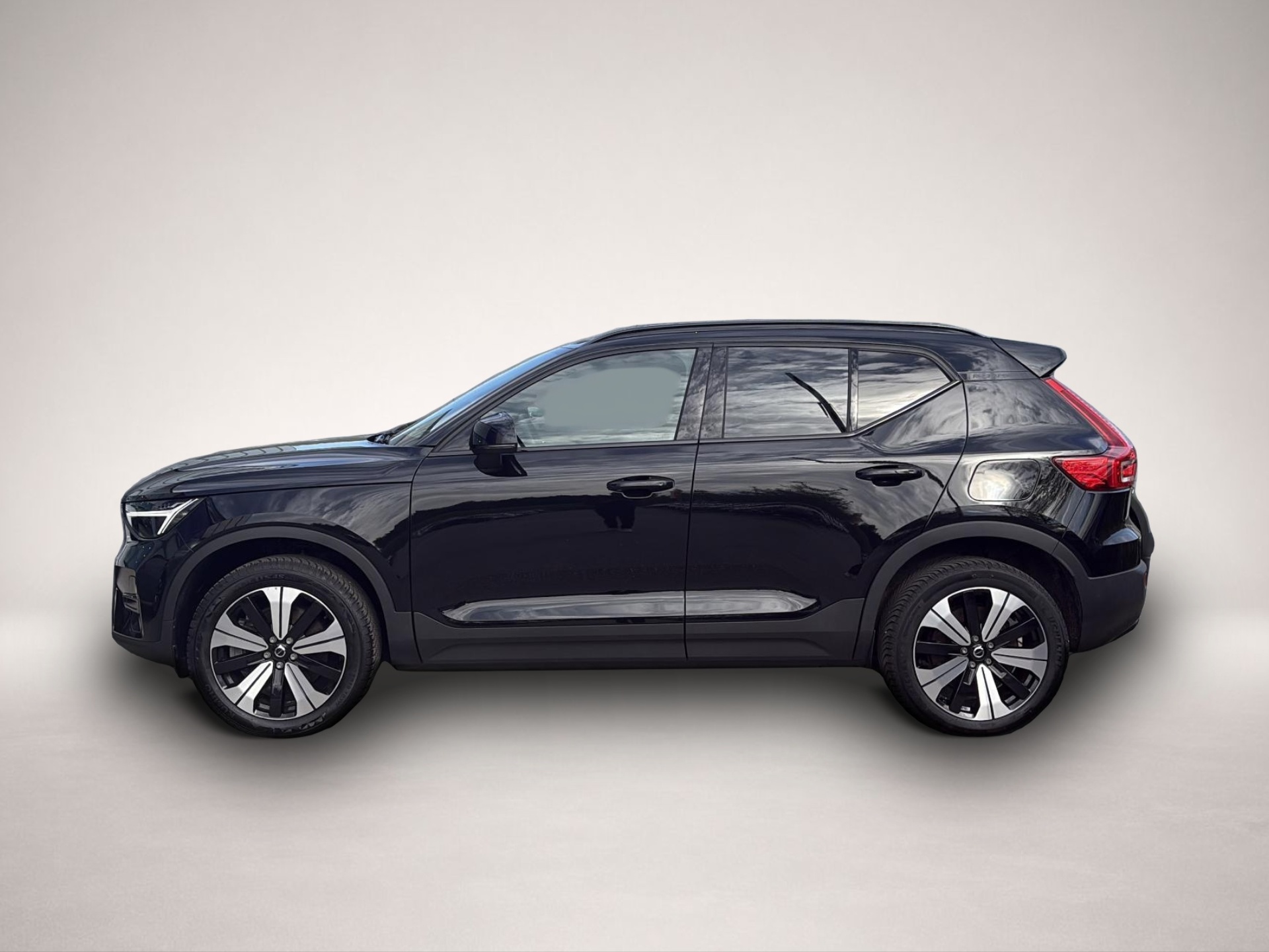 Bild 6 Volvo XC40 XC 40 Plus Recharge Pure Electric AWD Bluetooth