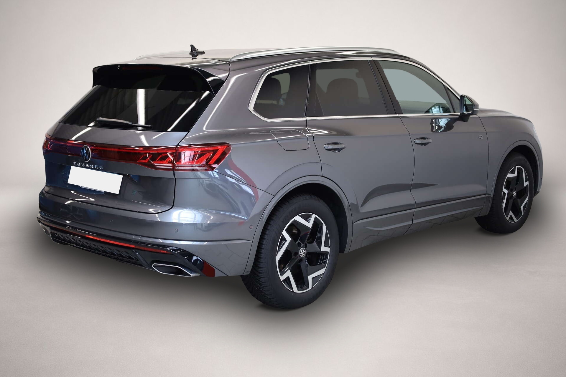 Fotografie des Volkswagen Touareg 3.0 TDI V6 4Motion R-Line