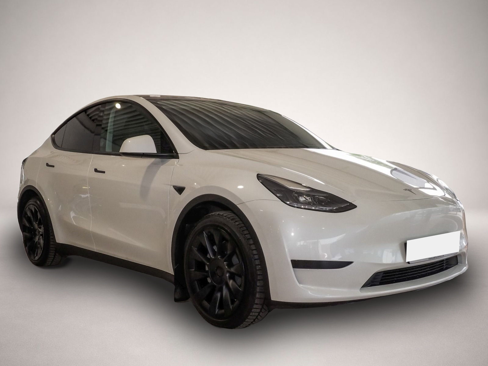 Fotografie 2 des Tesla MODEL Y 60 kWh-Navi*Kamera*Panorama*LED*DAB+*4xS