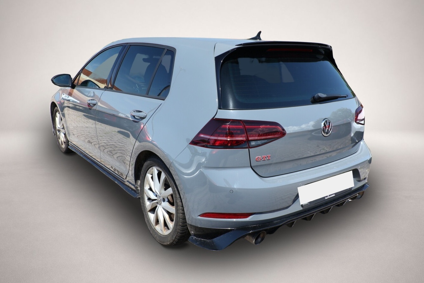 Bild 4 Volkswagen Golf VII GTI TCR 2.0 TSI 290 DSG Nav KeyL ACC