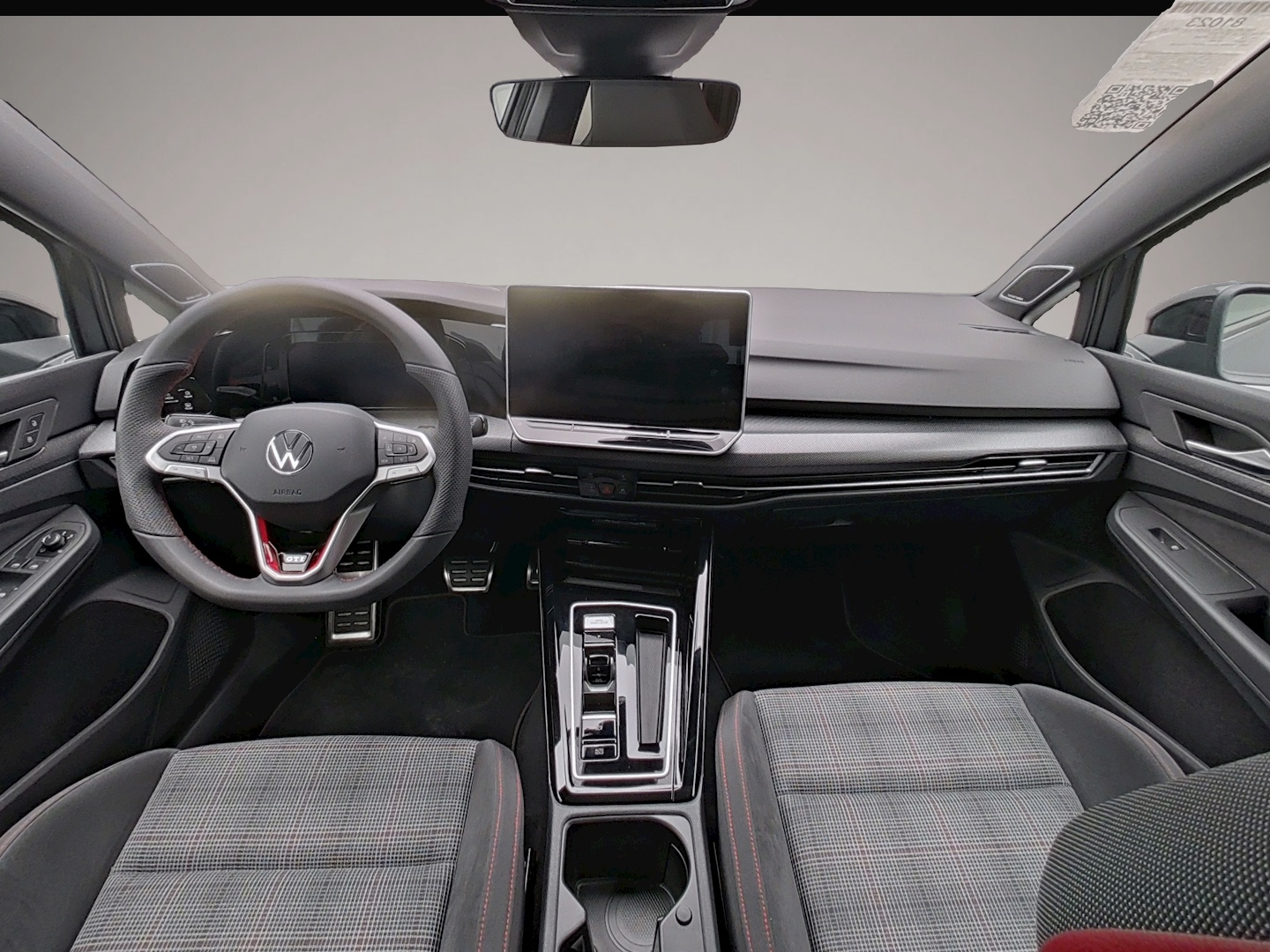 Fotografie 3 des Volkswagen Golf GTI 8 2.0 TSI DSG BLACK STYLE AHK PANO NAVI