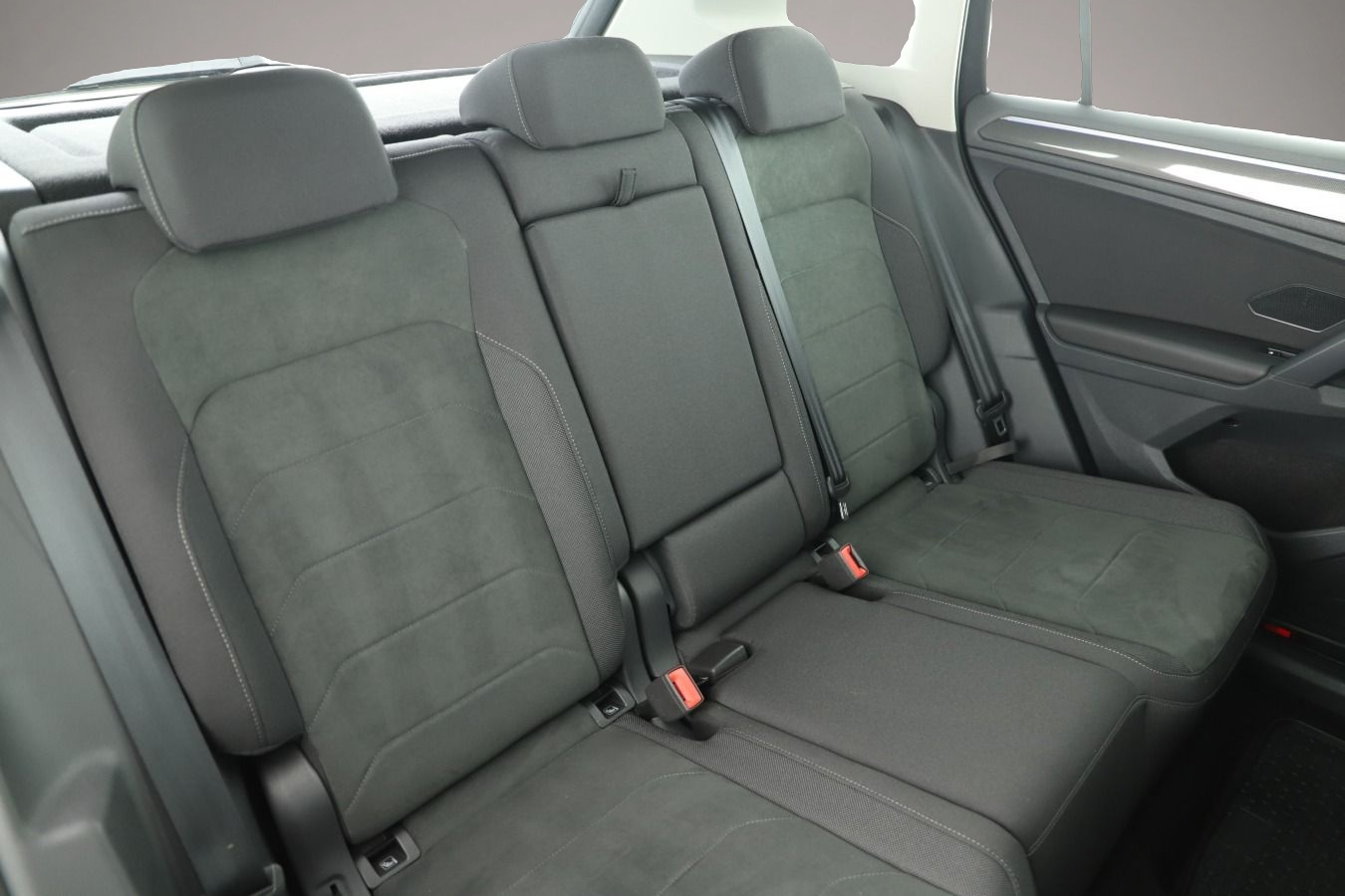 Bild 5 Volkswagen Tiguan 1.4 TSI eHybrid DSG Elegance AHK/ACC/Mult